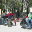 Kinderspiele beim versunkenen Riesen